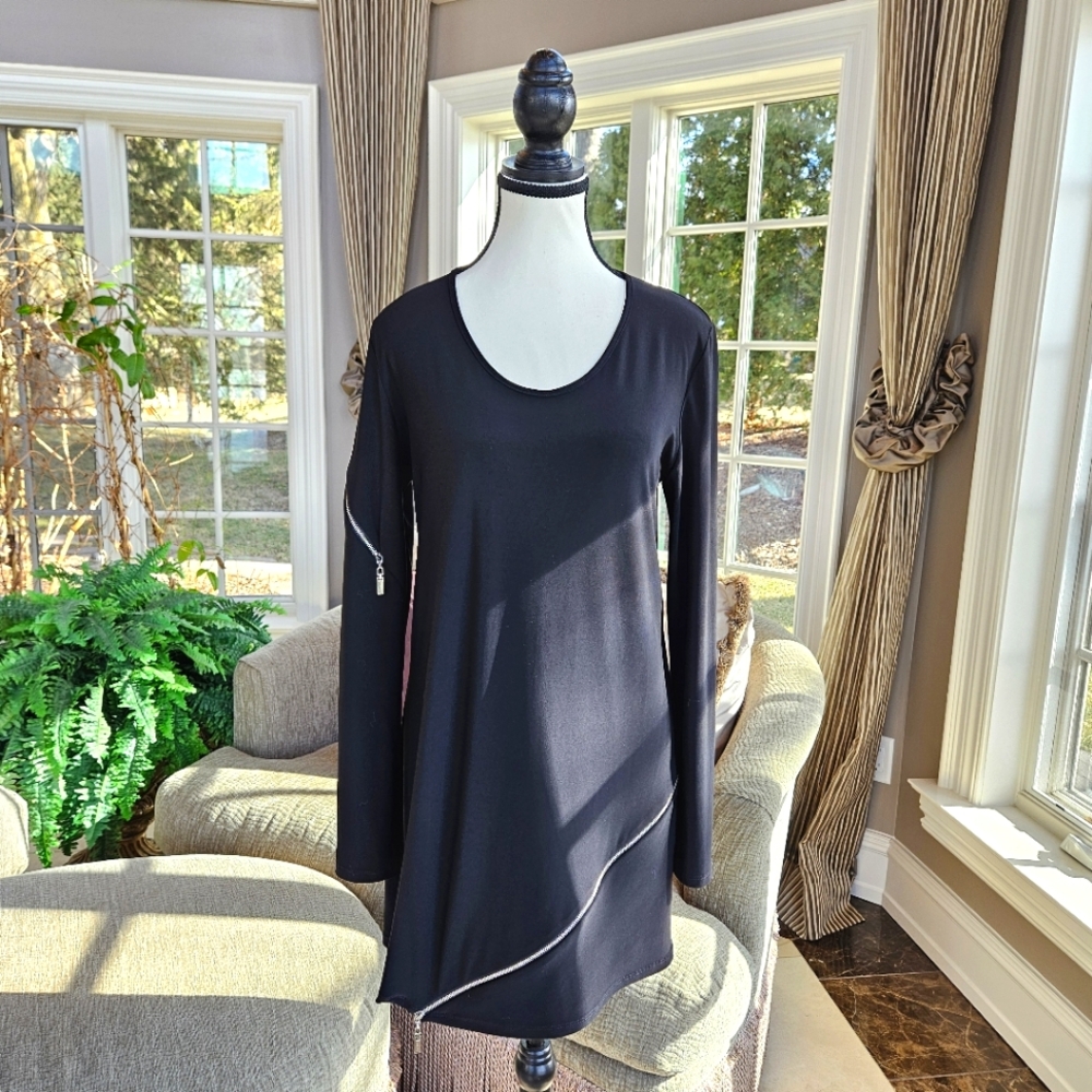 Joseph Ribkoff Elegant Black Tunic Top with Zipper Detail.  Sz 10